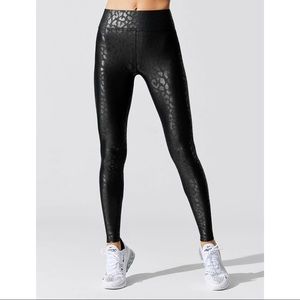 Carbon38 Regular Rise Full-length Legging in Leopard Takara Shine Sz Small